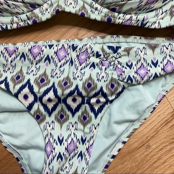 Victoria’s Secret Swim Suit Padded W/ 2 Bottoms 32A Small Blue Cat Eye Paisley - Picture 3 of 11